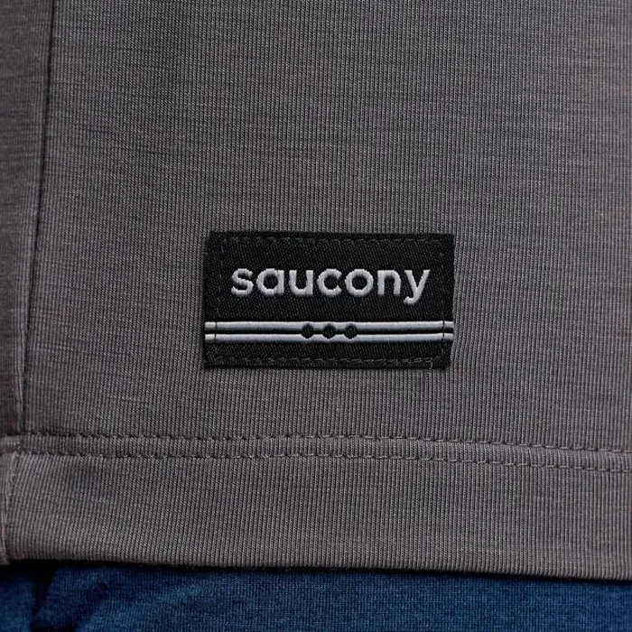 Saucony Tops Men Triumph Short Sleeve Carbon
