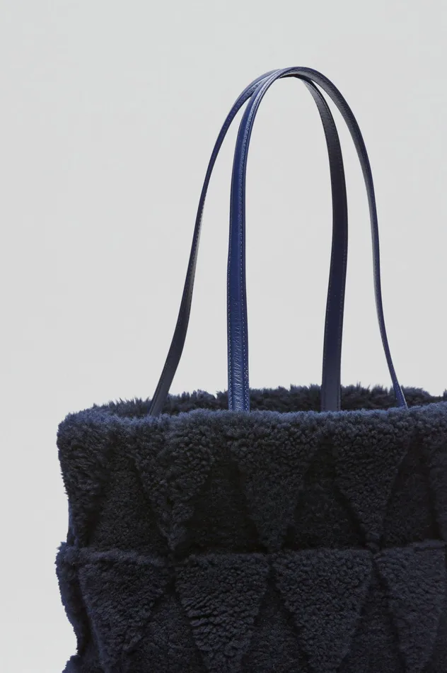 Scanlan Theodore Bags Women SHEARLING TOTE DARKNAVY Scanlan Theodore Bags Women SHEARLING TOTE DARKNAVY