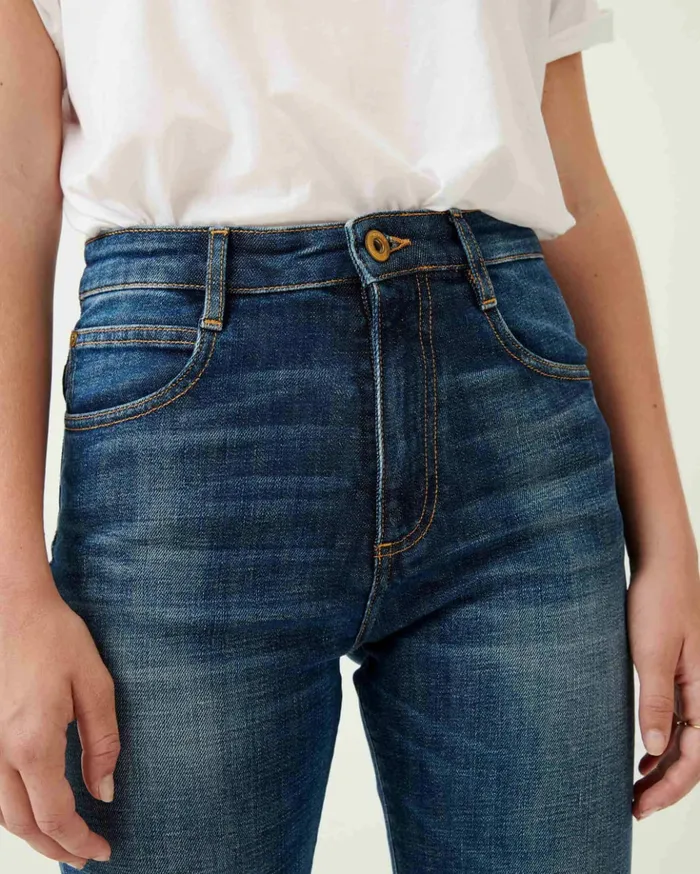 Sessn Womens Denim Marino Melody Blue Near Me