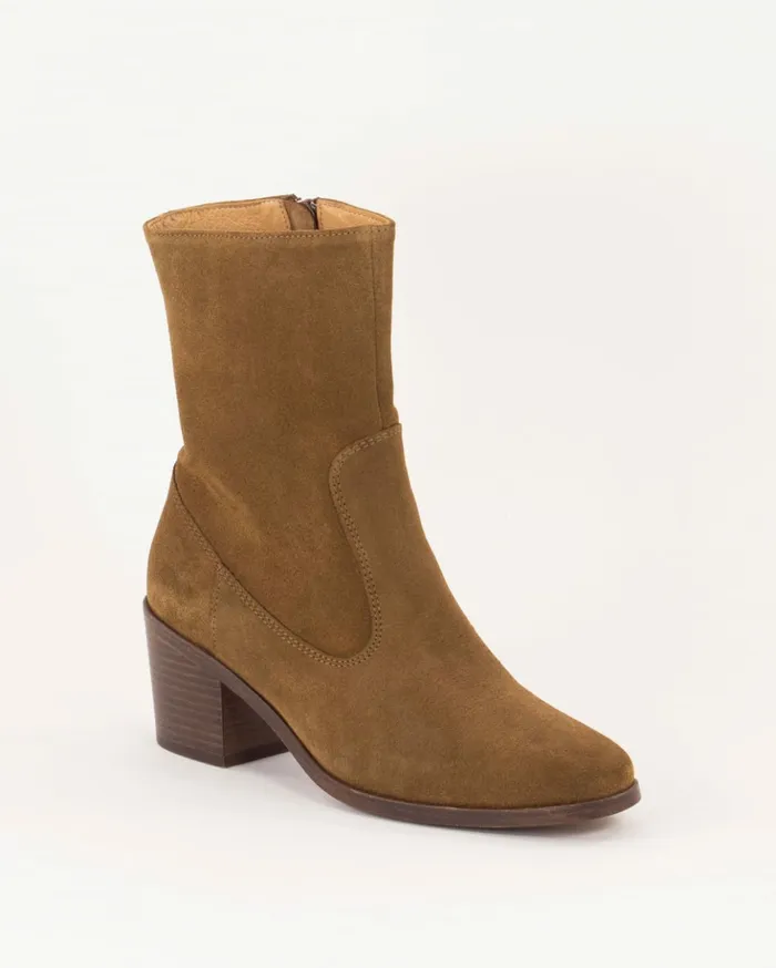 Sessn Womens Shoes Ludd Tobacco Suede Casaul