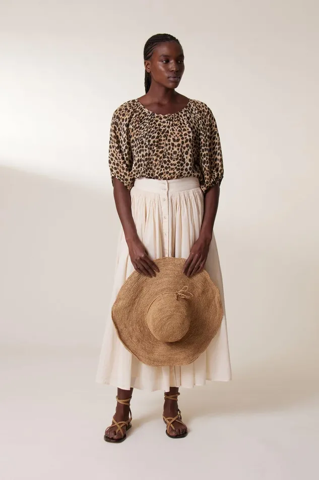 Shirts and Blouses Women Leon and Harper Cool Feline Blouse Beige