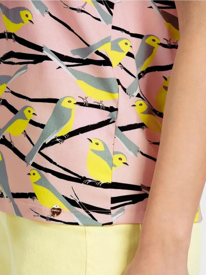 Shirts and Tops Damen Marc Cain rmelloses TShirt Im VogelDessin Soft Powder Pink