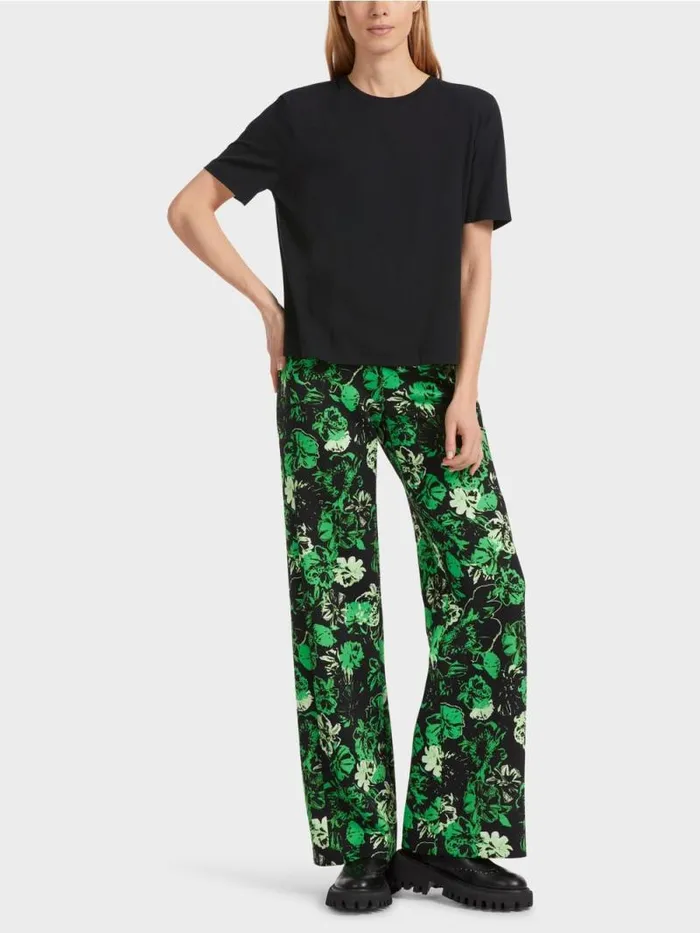 Shirts and Tops Damen Marc Cain TShirt Im Boxy Schnitt Black