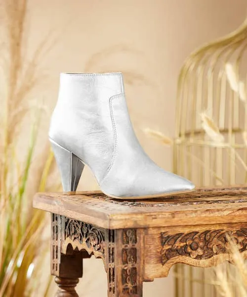 Shooting Star Leather Boots Silver Shoes Sandals and Boots Joebrowns Apparel