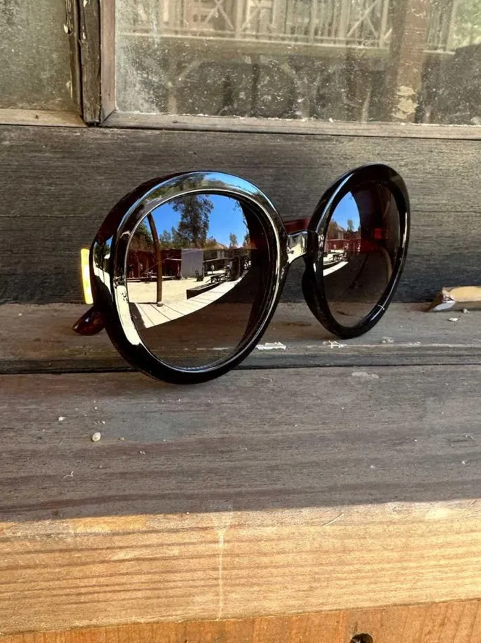 Sunglasses Accessories Jessica Simpson Oversized Fashionable Round Sunglasses In Tortoise