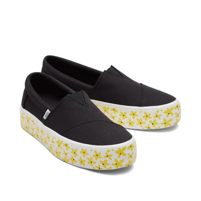 Toms Sneakers Fenix Platform Chelsea Sneaker Black Daisies 8211 Women Toms Sneakers Fenix Platform Chelsea Sneaker Black Daisies 8211 Women