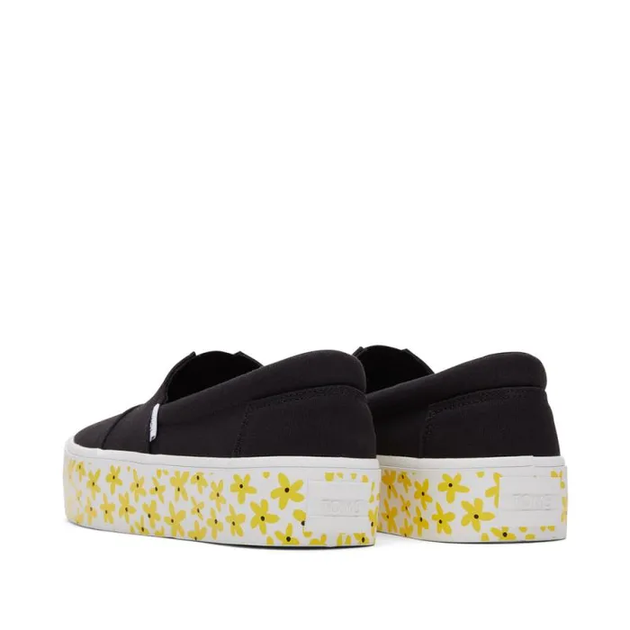 Toms Sneakers Fenix Platform Chelsea Sneaker Black Daisies 8211 Women Toms Sneakers Fenix Platform Chelsea Sneaker Black Daisies 8211 Women