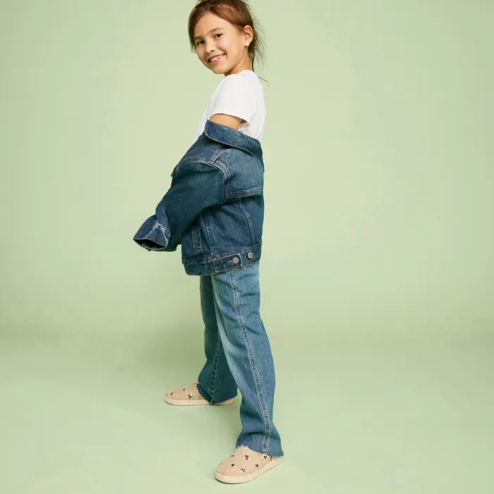 Toms TOMS Classics Alpargata Kids Shoe Embroidered Bees 8211 KidsWomen Toms TOMS Classics Alpargata Kids Shoe Embroidered Bees 8211 KidsWomen