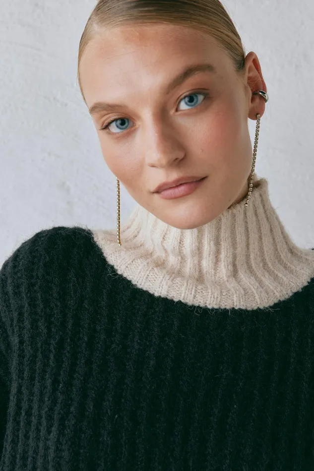 VRG GRL Ada Knit Jumper Black Women JumpersSweaters