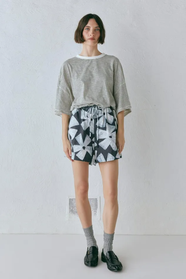 VRG GRL Annika Shorts Fiore Women Shorts VRG GRL Annika Shorts Fiore Women Shorts