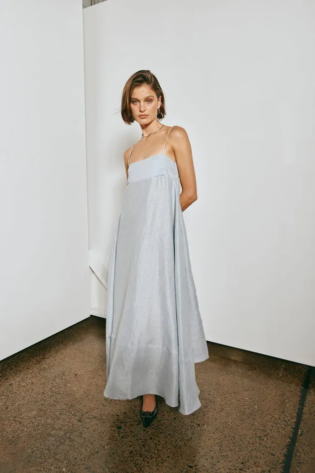 VRG GRL Behati Linen Maxi Dress Sky Women MidiMaxi Dresses VRG GRL Behati Linen Maxi Dress Sky Women MidiMaxi Dresses