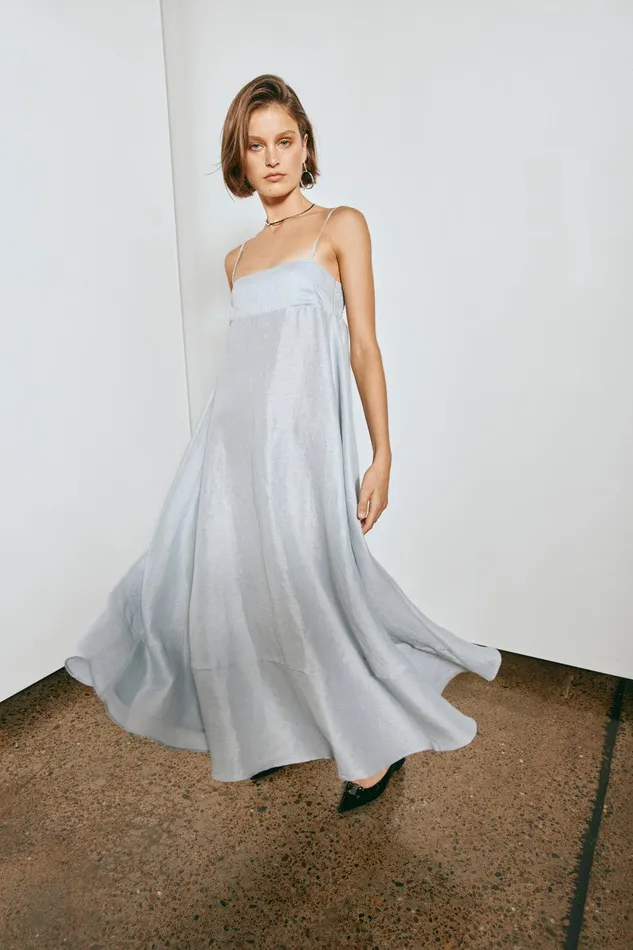 VRG GRL Behati Linen Maxi Dress Sky Women MidiMaxi Dresses VRG GRL Behati Linen Maxi Dress Sky Women MidiMaxi Dresses