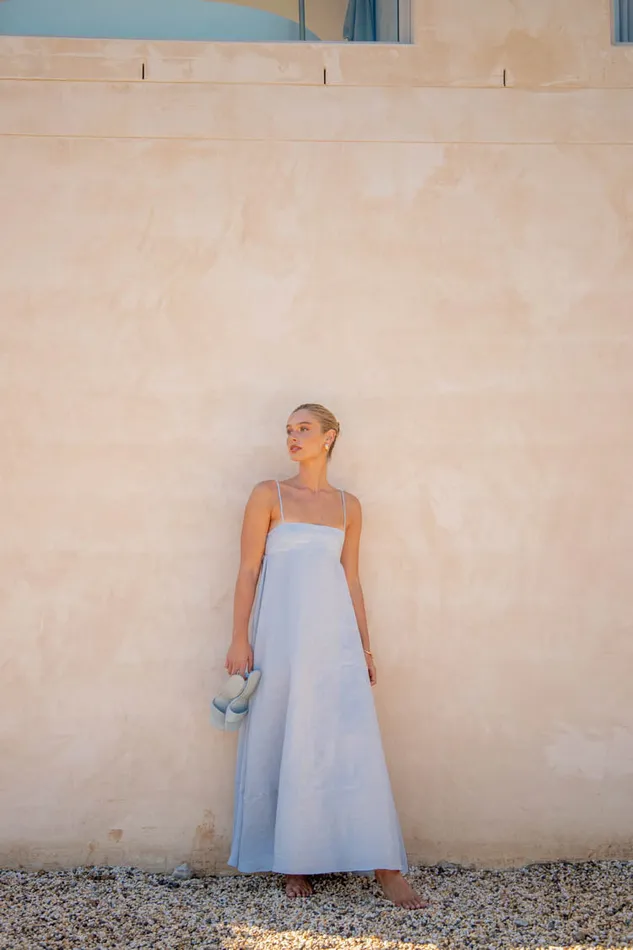 VRG GRL Behati Linen Maxi Dress Sky Women MidiMaxi Dresses VRG GRL Behati Linen Maxi Dress Sky Women MidiMaxi Dresses