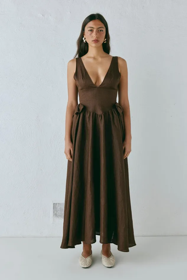 VRG GRL Daphne Linen Midi Dress Chocolate Women MidiMaxi Dresses