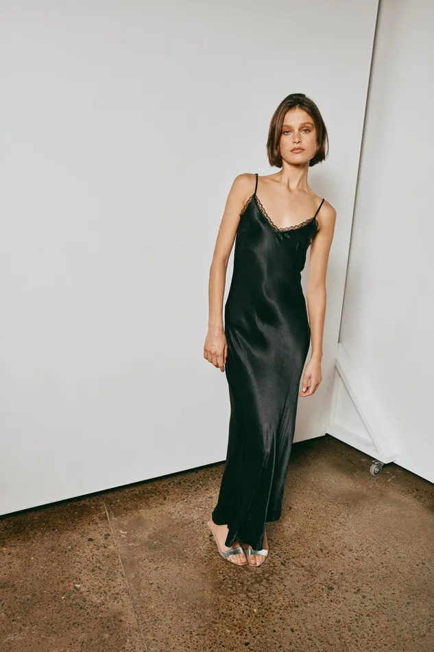 VRG GRL Isle Of Paradise Bias Cut Maxi Dress Black Women MidiMaxi Dresses