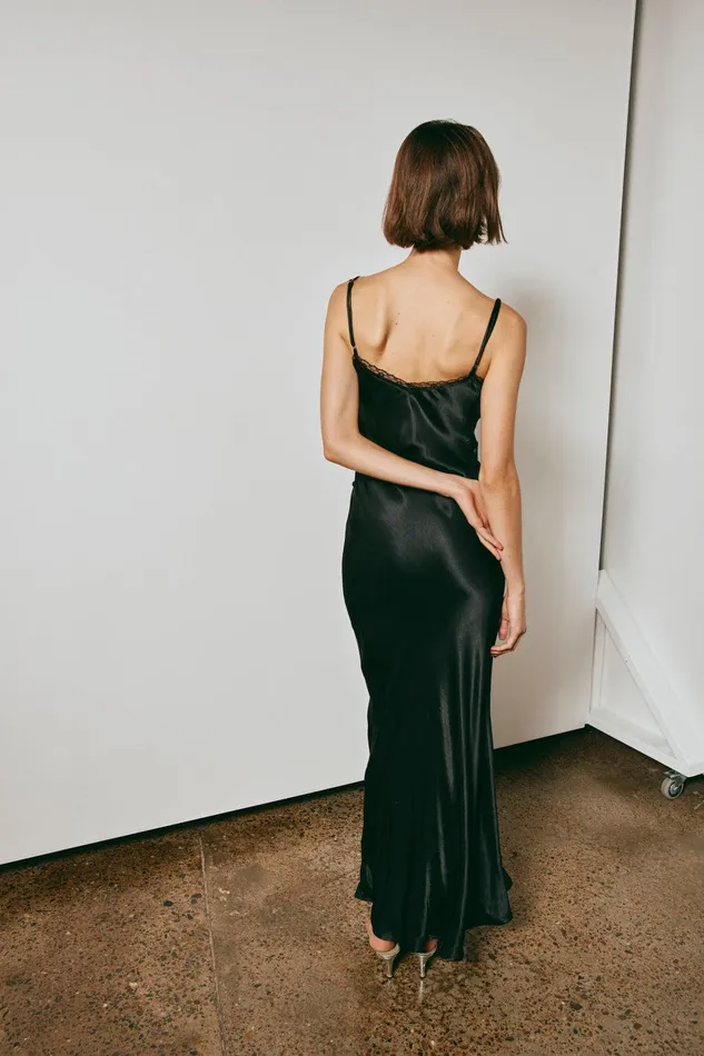 VRG GRL Isle Of Paradise Bias Cut Maxi Dress Black Women MidiMaxi Dresses