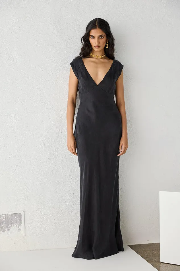 VRG GRL Valya Maxi Dress Black Women MidiMaxi Dresses
