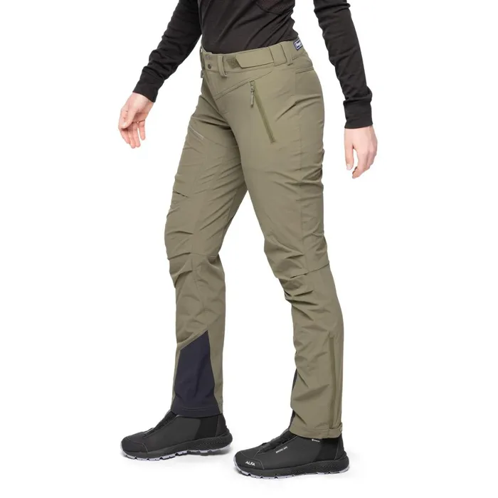 Women Bergans Of Norway Hiking Pants Breheimen Softshell W Pants Dark Green Mud