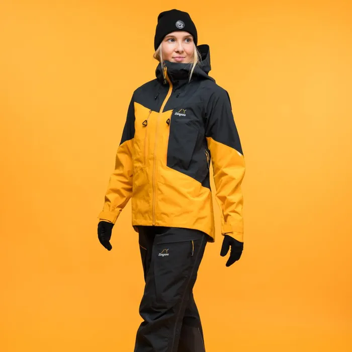 Women Bergans Of Norway Shell Jackets Y Mountainline Bold 3l Shell Jacket
