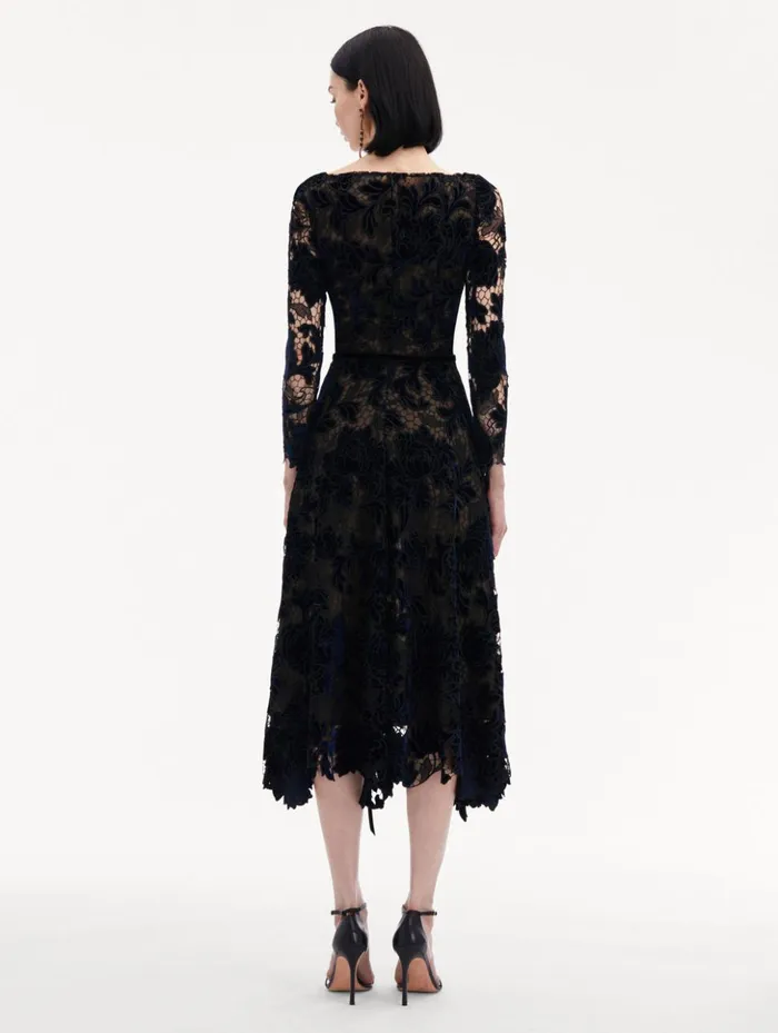 Women Dresses Oscar De La Renta Peony Velvet Guipure Dress Navy Women Dresses Oscar De La Renta Peony Velvet Guipure Dress Navy