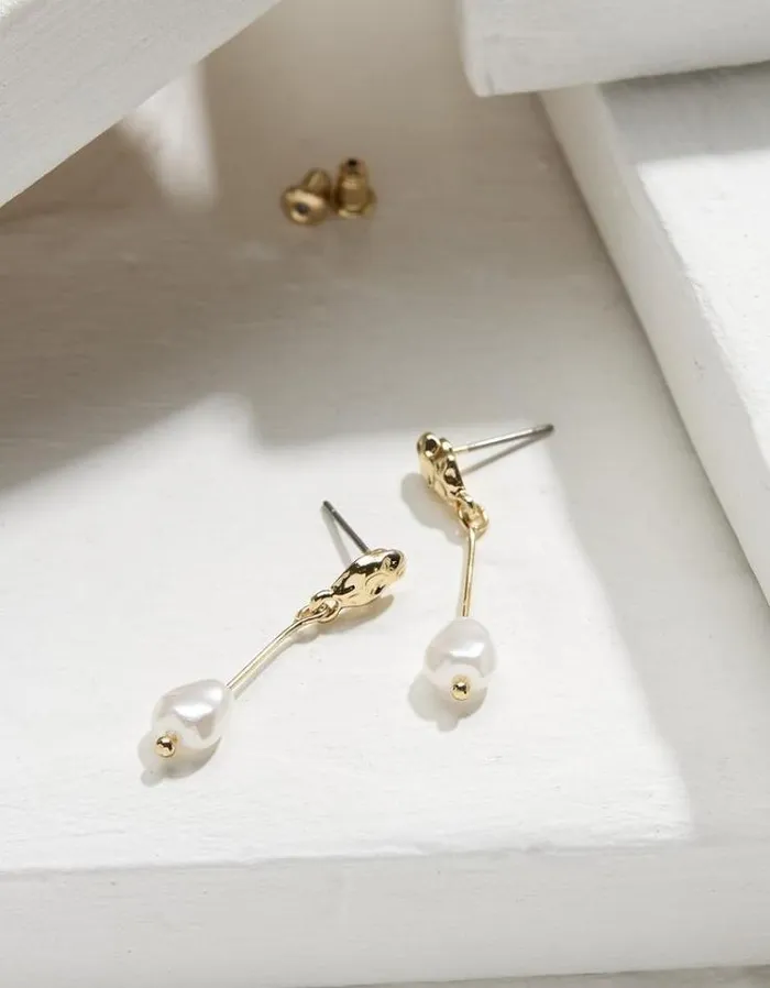 Women FatFace Jewelry Hammered Pearl Earrings Gold