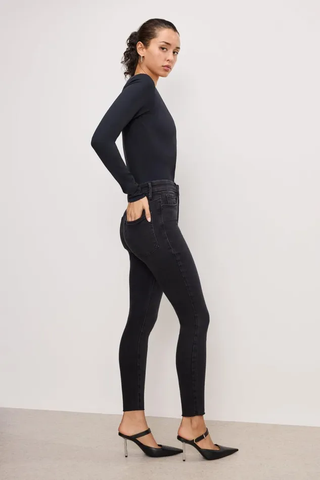 Women GOOD AMERICAN Jeans SOFTTECH GOOD WAIST SKINNYJEANS Black343