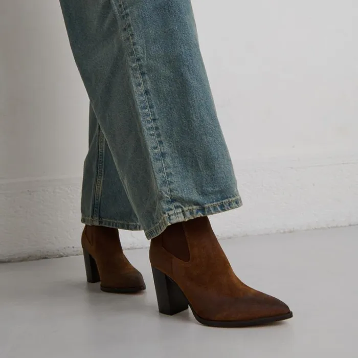 Women Heeled Ankle Boots With Elastics Cognac JONAK Ankle Boots Lowboots