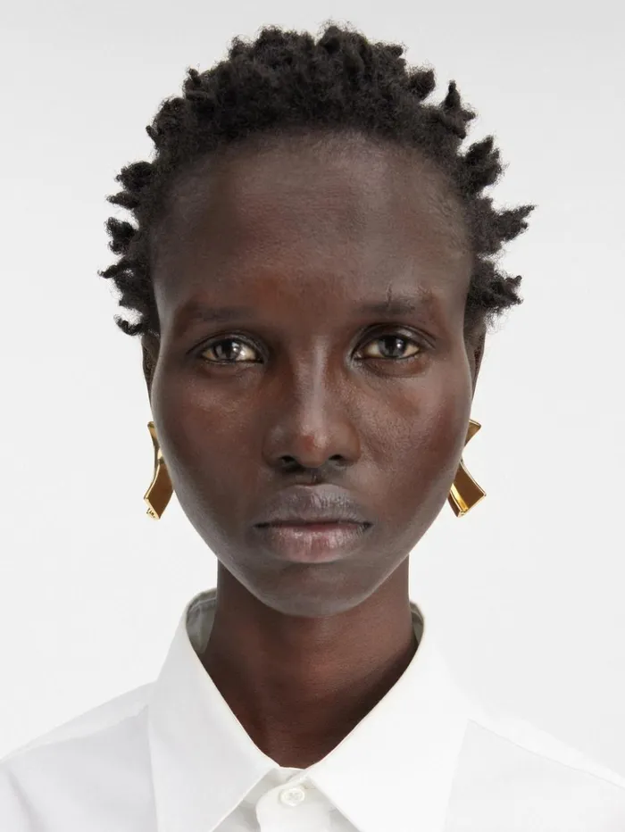 Women Jewellery JACQUEMUS The J Earrings Light Gold