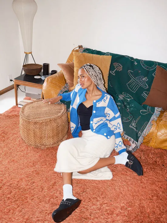 Women Lisa Says Gah Archie Throw Blanket Set The Table Forest Home