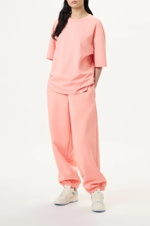 Women Matching Sets Fila Apex Relaxed Jogger 800 Coral Almond Women Matching Sets Fila Apex Relaxed Jogger 800 Coral Almond