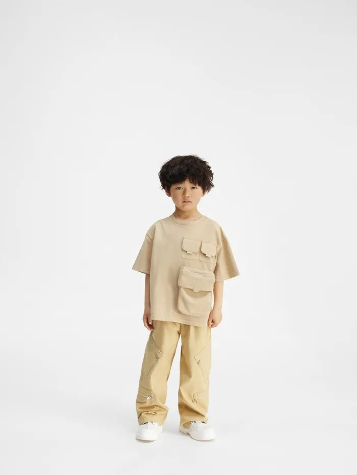 WomenMen Tops JACQUEMUS The Bolso Kids039 Tshirt Dark Beige
