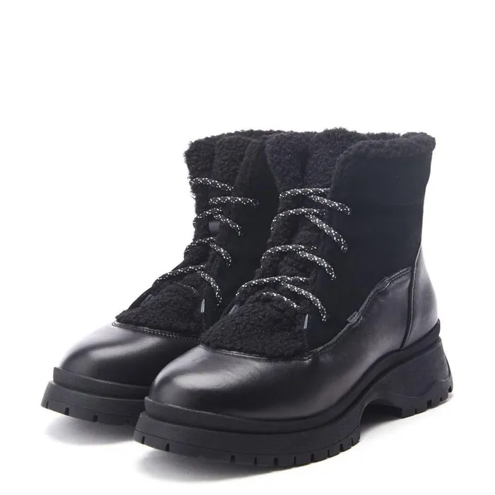 Women Moda In Pelle Black Boots Frostie Black Suede
