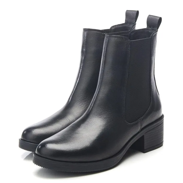 Women Moda In Pelle Chelsea Boots Brooki Black Leather