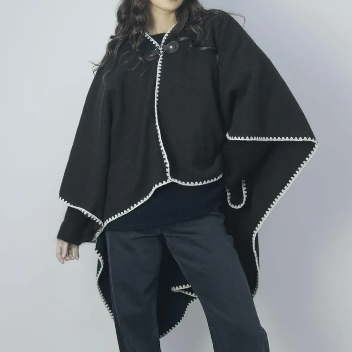 Women Moda In Pelle Clothing Biancaponcho Black Textile