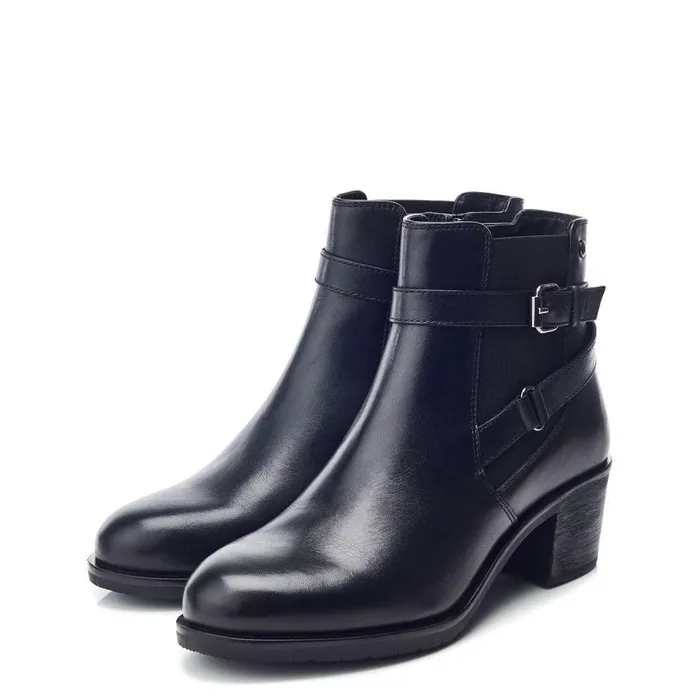 Women Moda In Pelle Heeled And Wedge Boots Libres Black Leather