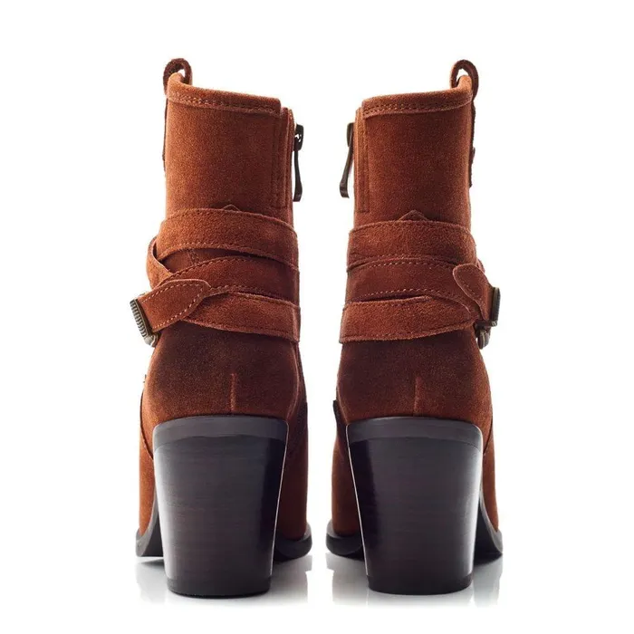 Women Moda In Pelle Heeled And Wedge Boots Malatrex Dark Tan Suede