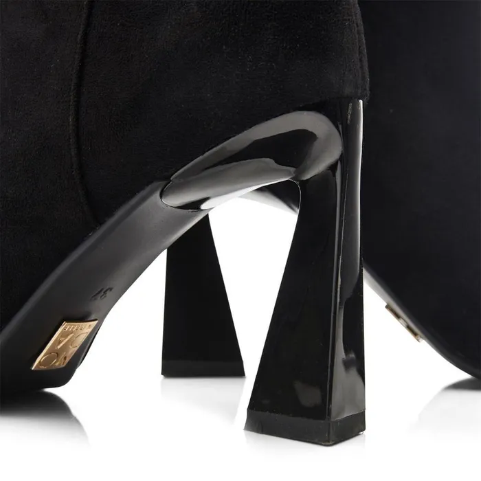 Women Moda In Pelle Heeled And Wedge Boots Narya Black Alcantara