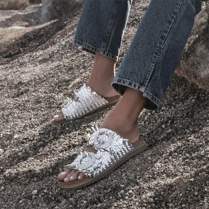 Women Moda In Pelle Slider Sandals Olisia Silver Leather