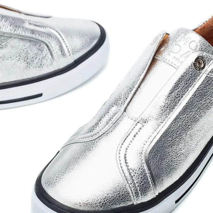 Women Moda In Pelle SlipOn Trainers Bennii Silver Leather