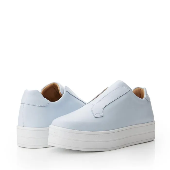 Women Moda In Pelle SlipOn Trainers Bsoleful BBath Light Blue Leather