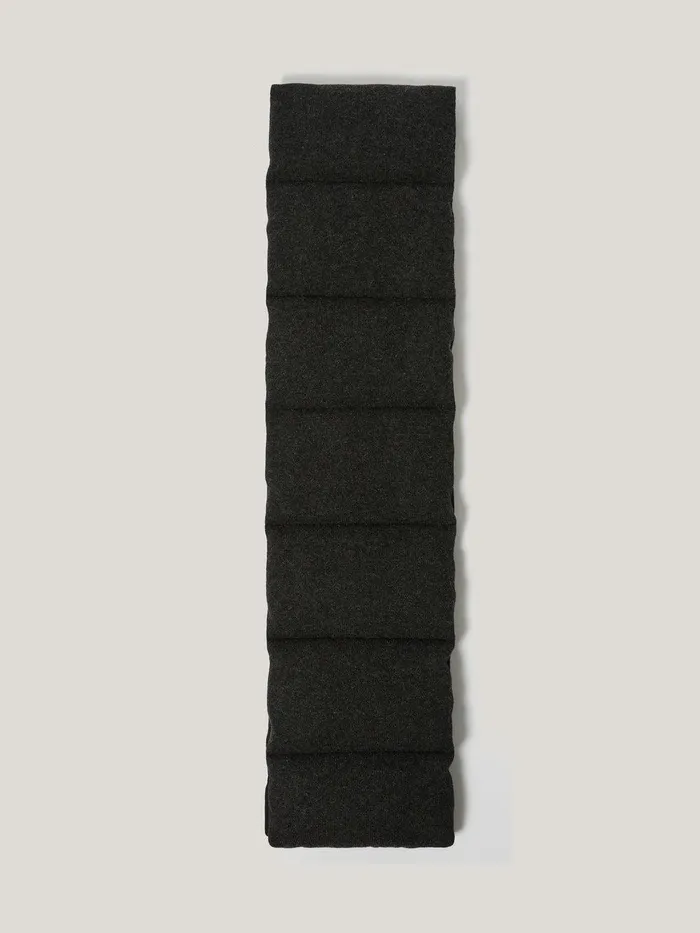 Women Puffer Knit Scarf Black Jigsaw Ponchos and Scarves