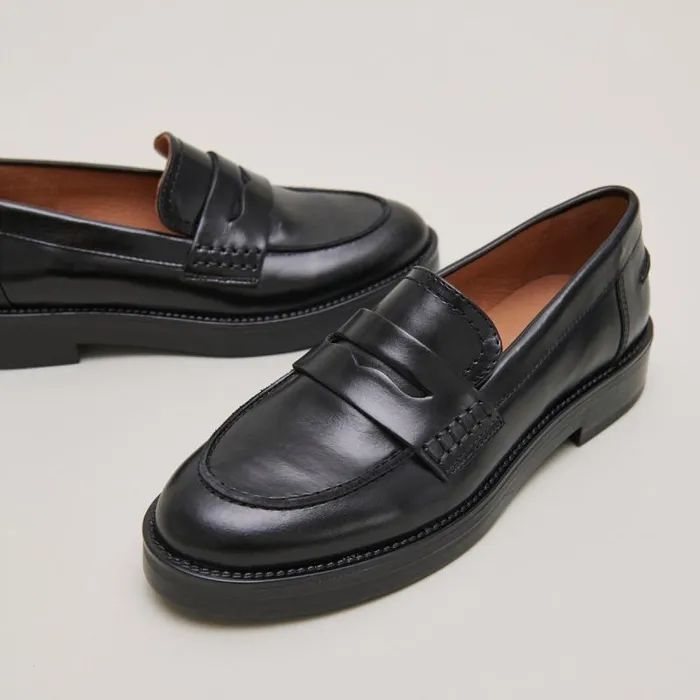 Women Roundtoed Loafers Black JONAK Loafers Women Roundtoed Loafers Black JONAK Loafers