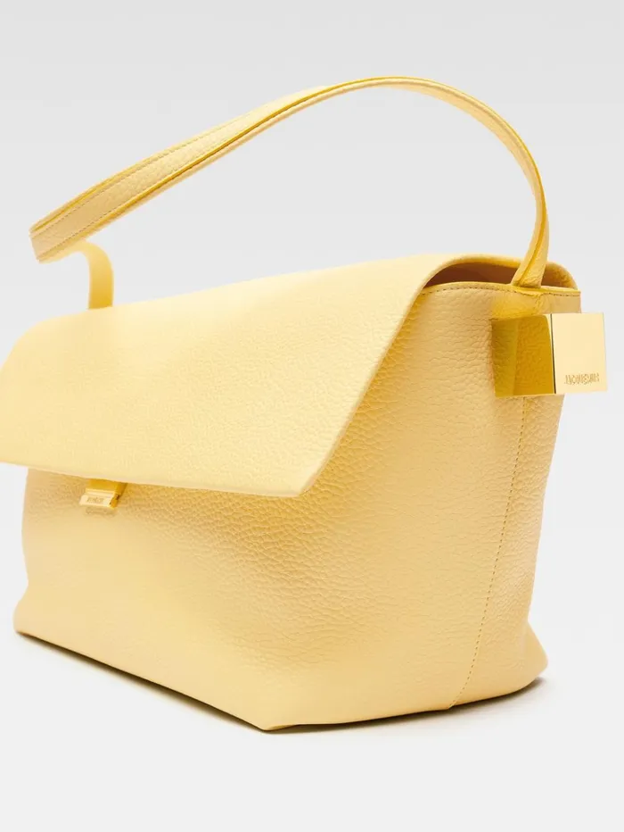 Women Shoulder Bags JACQUEMUS The Large Rond Carr Light Yellow Women Shoulder Bags JACQUEMUS The Large Rond Carr Light Yellow