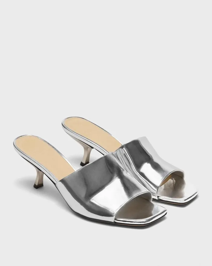 Women Theory Shoes Mule Sandal In Metallic Leather Silver